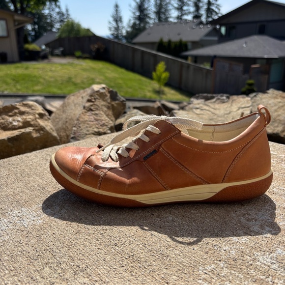 ECCO CHASE TIE BROWN LEATHER SNEAKERS LACED WALKING SHOES WOMEN SZ 8/8.5 EU 39 - Picture 3 of 10